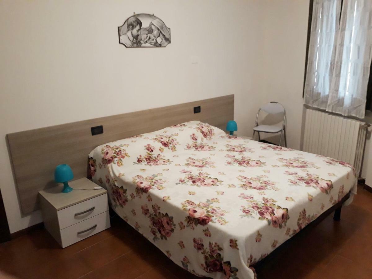 Appartamento Trieste Marone Exterior foto